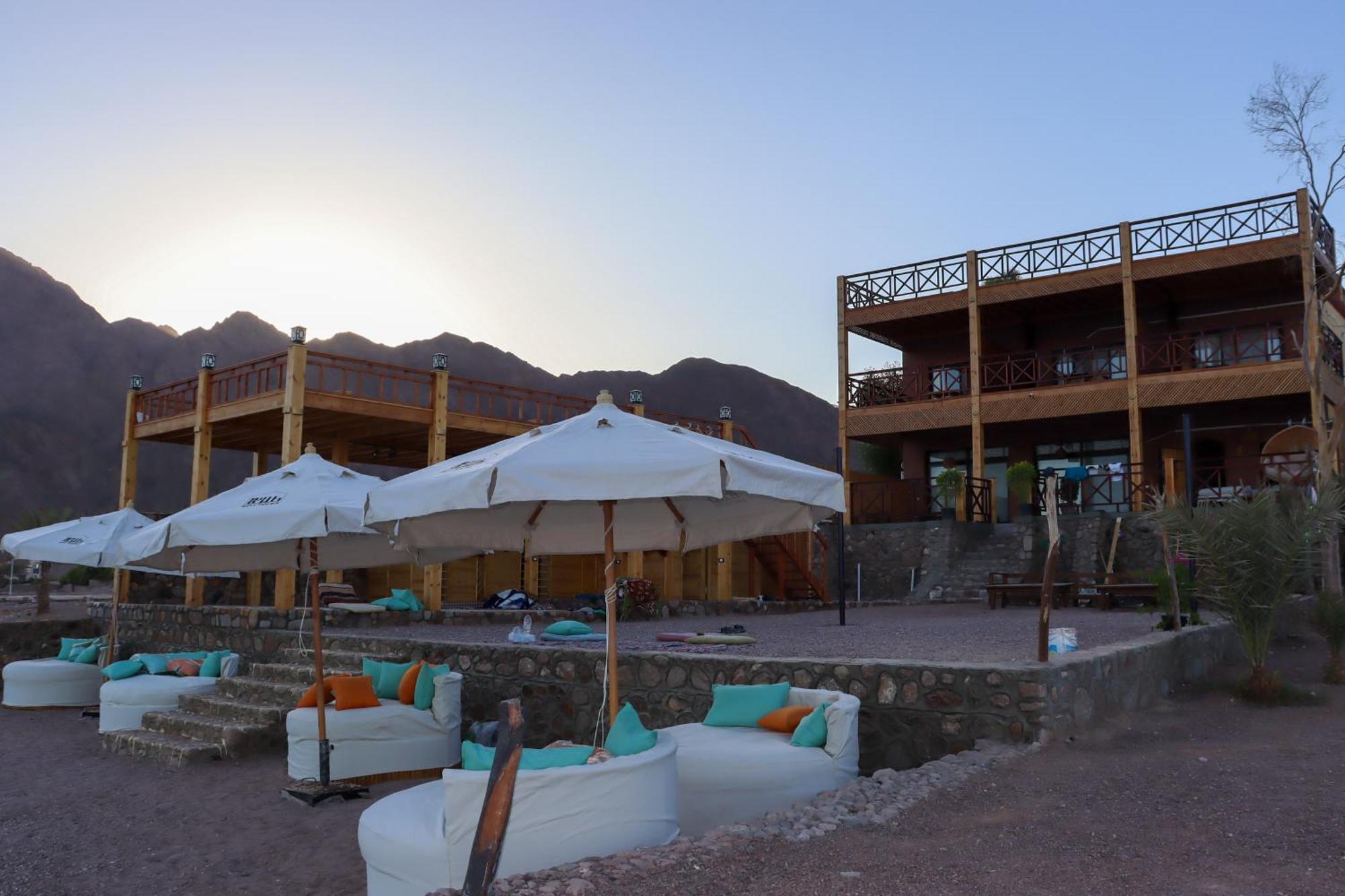 Hotel Beit Tolba Nuweiba` Exterior foto